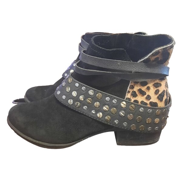 Naughty Monkey CRIMSON BOOTIE IN BLACK - Picture 3 of 10